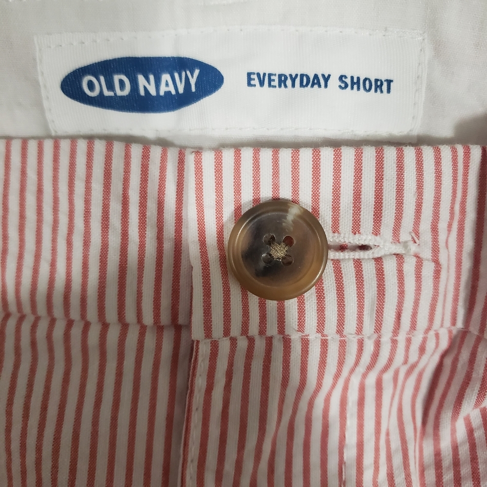 Old Navy "Every Day Short" High Waisted Pinstripe Chino Shorts, Size 8 NWOT - Picture 8 of 9